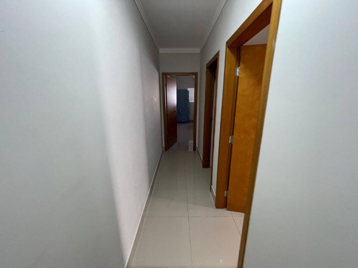 Casa à venda com 3 quartos, 110m² - Foto 11