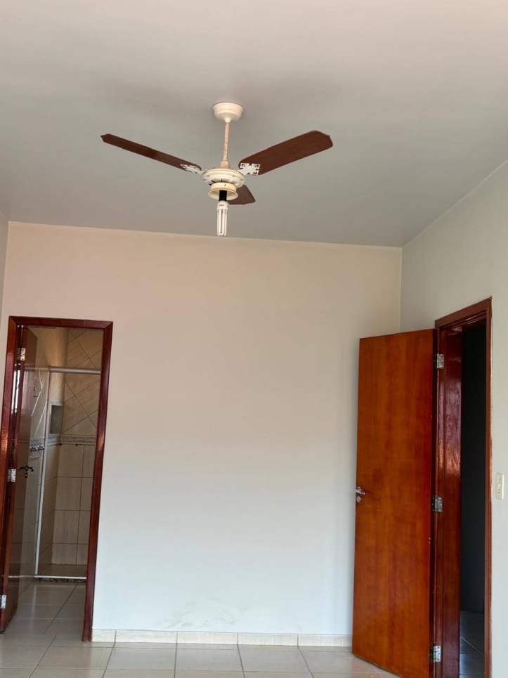 Casa de Condomínio à venda com 3 quartos, 130m² - Foto 5