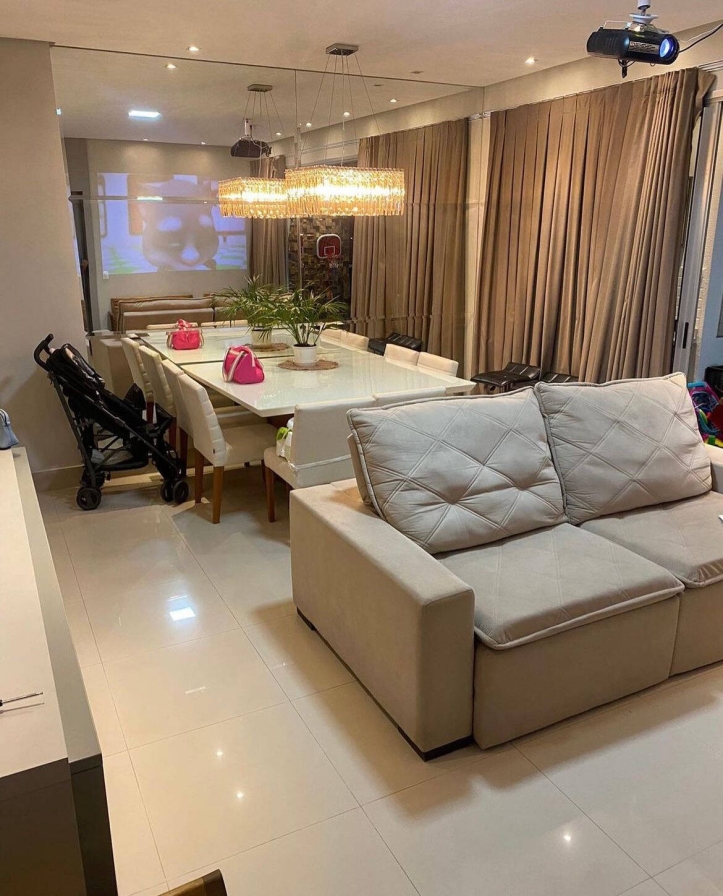Apartamento à venda com 3 quartos, 134m² - Foto 1