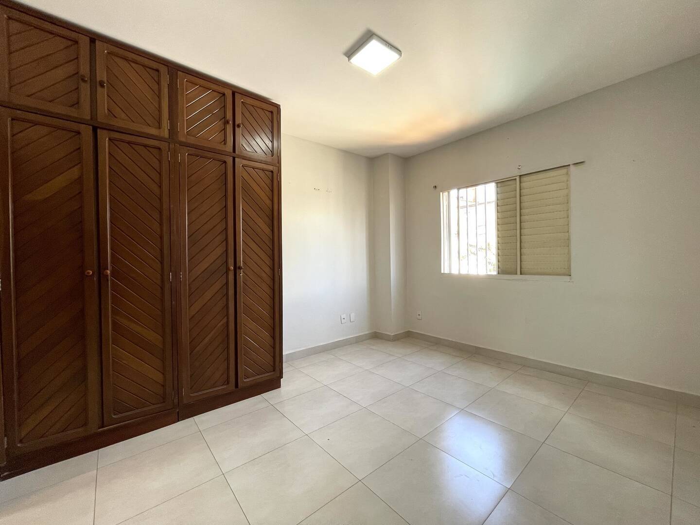 Apartamento à venda e aluguel com 3 quartos, 94m² - Foto 9