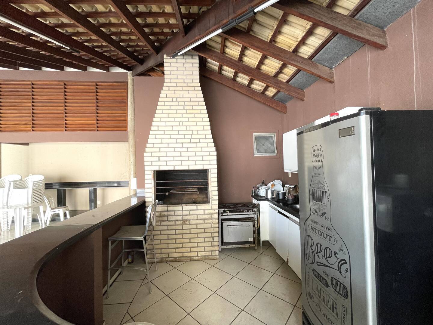 Apartamento à venda e aluguel com 3 quartos, 94m² - Foto 2