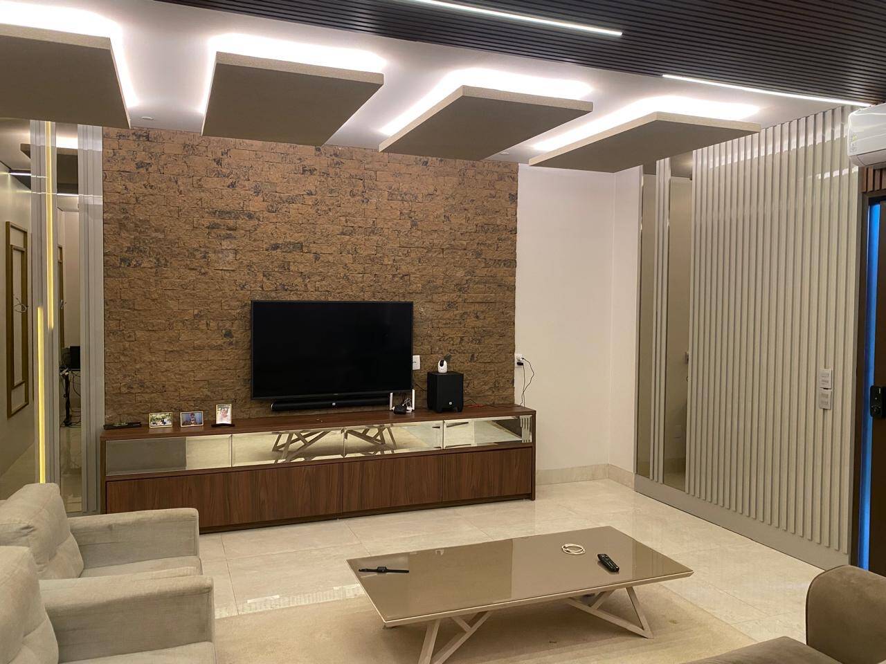 Casa à venda com 3 quartos, 231m² - Foto 14