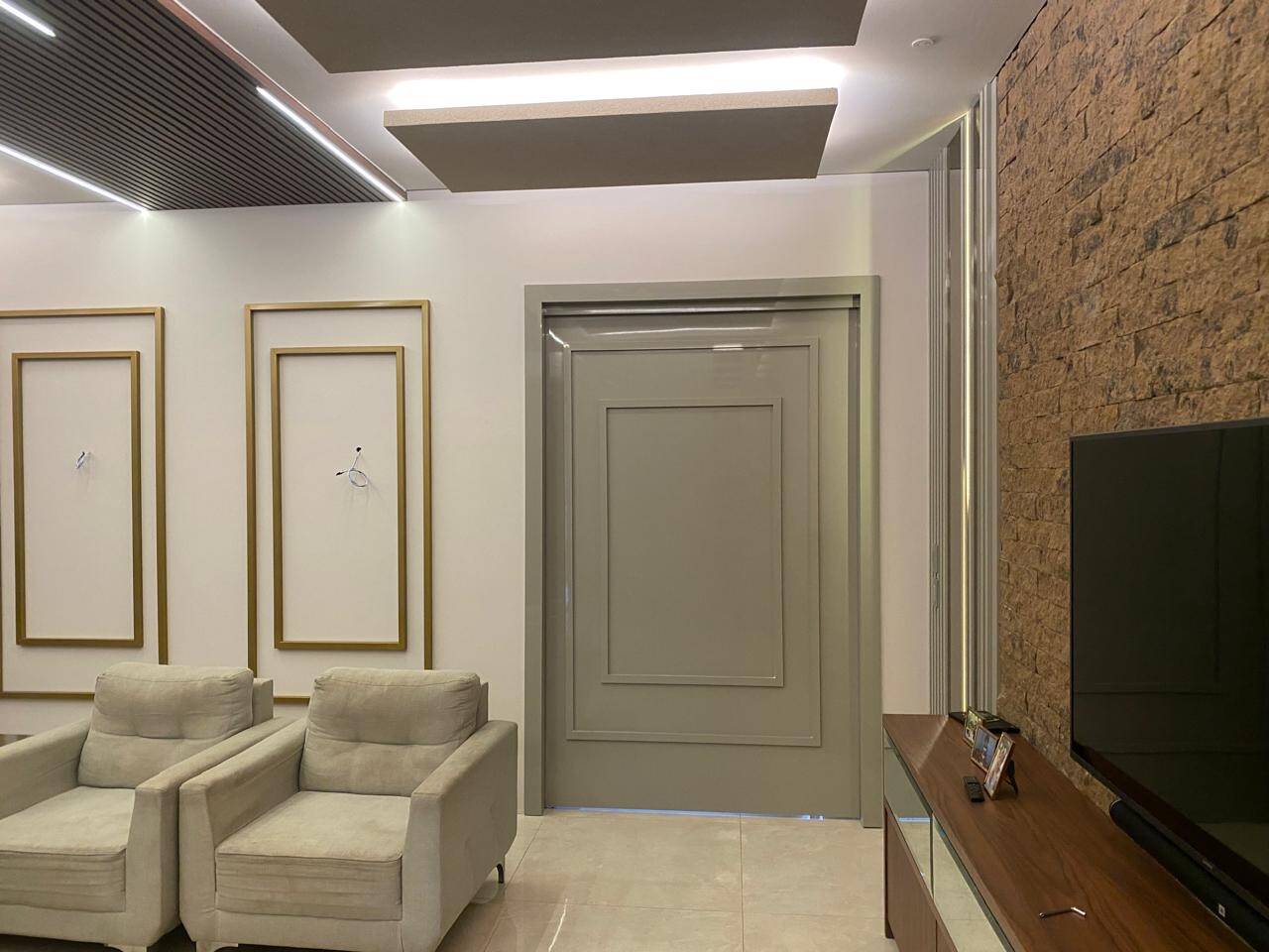 Casa à venda com 3 quartos, 231m² - Foto 11