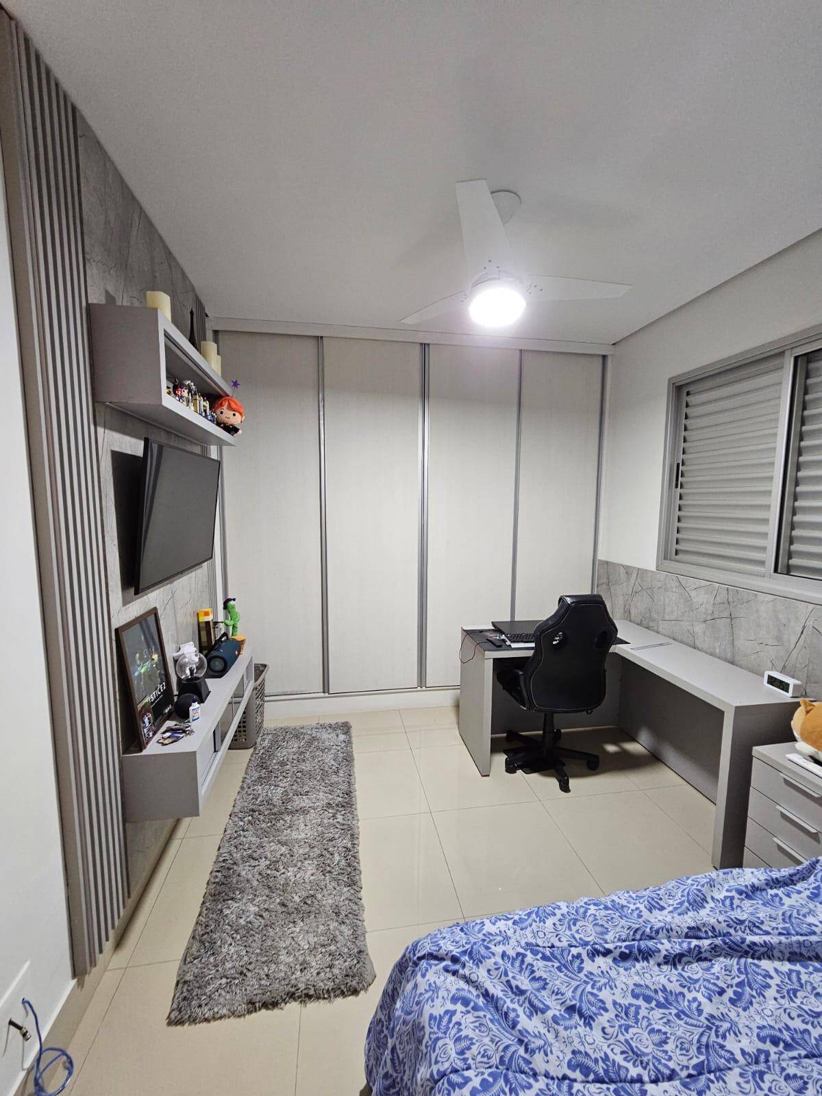 Apartamento à venda com 3 quartos, 134m² - Foto 9