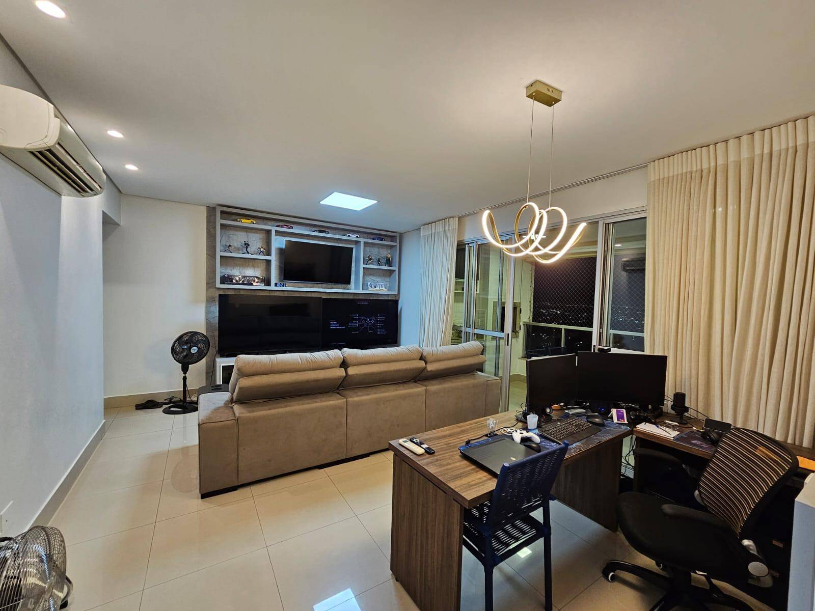 Apartamento à venda com 3 quartos, 134m² - Foto 10