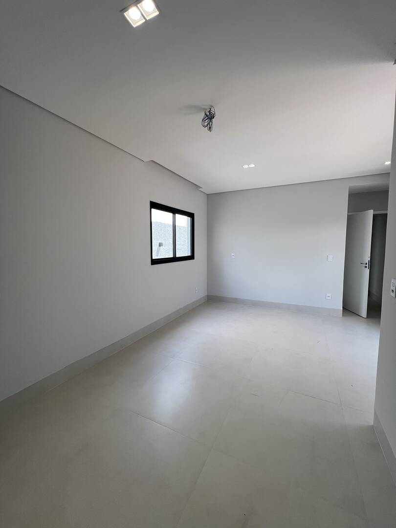 Casa de Condomínio à venda, 160m² - Foto 9