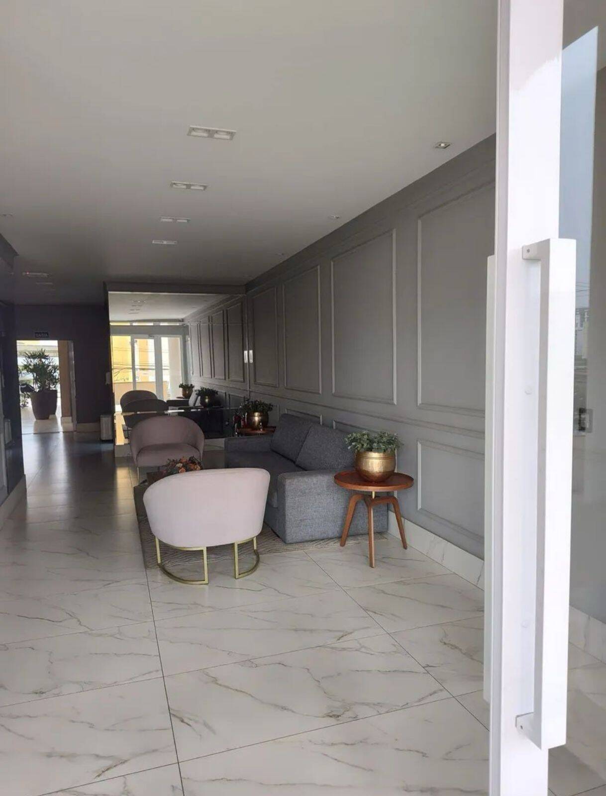 Apartamento à venda com 3 quartos, 100m² - Foto 8