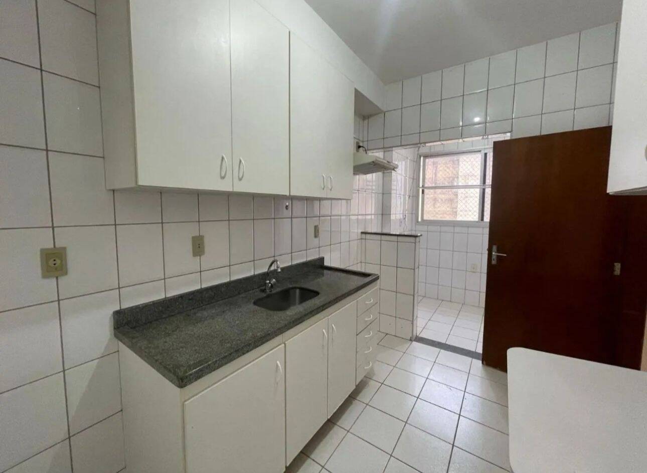 Apartamento à venda com 3 quartos, 100m² - Foto 10