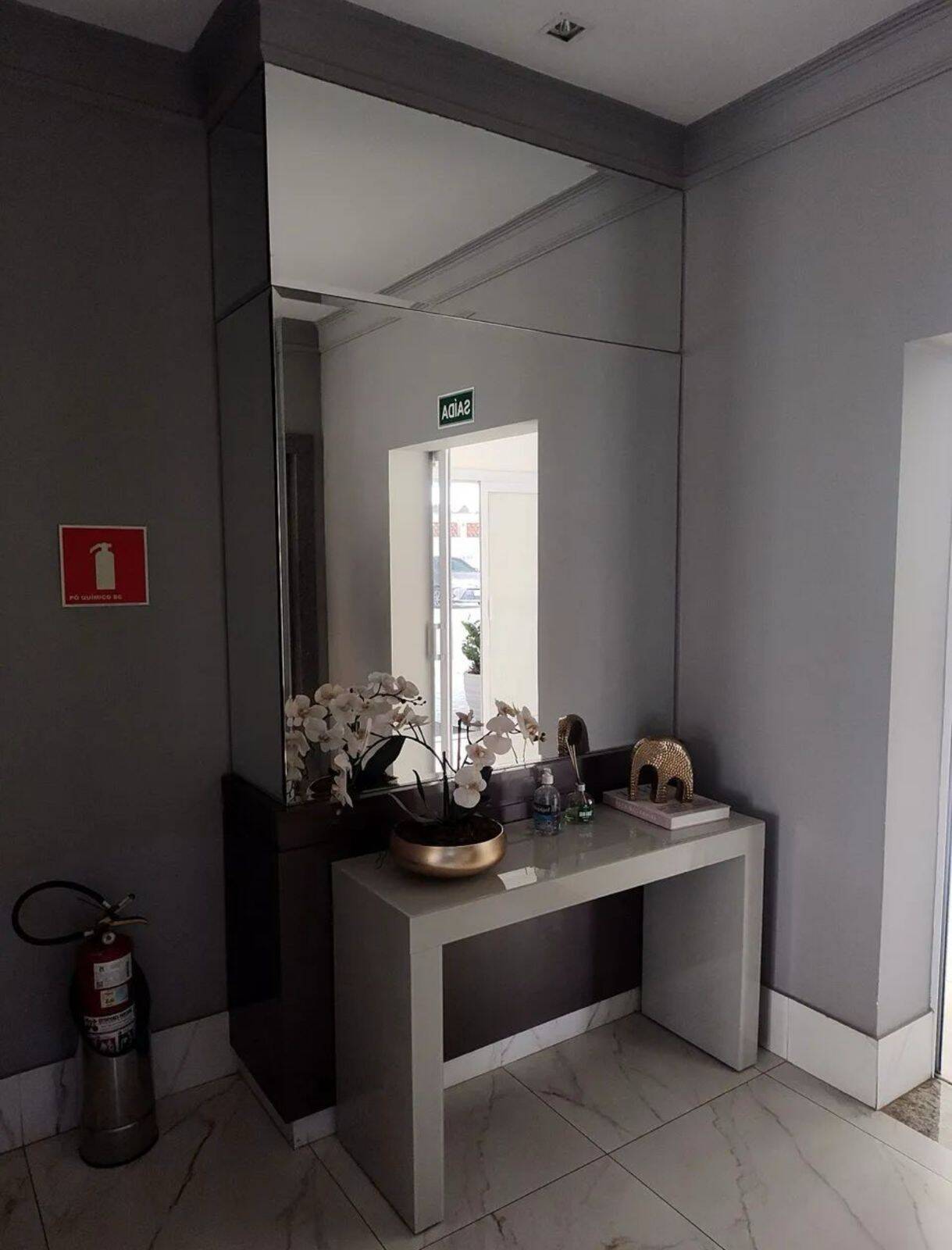 Apartamento à venda com 3 quartos, 100m² - Foto 13
