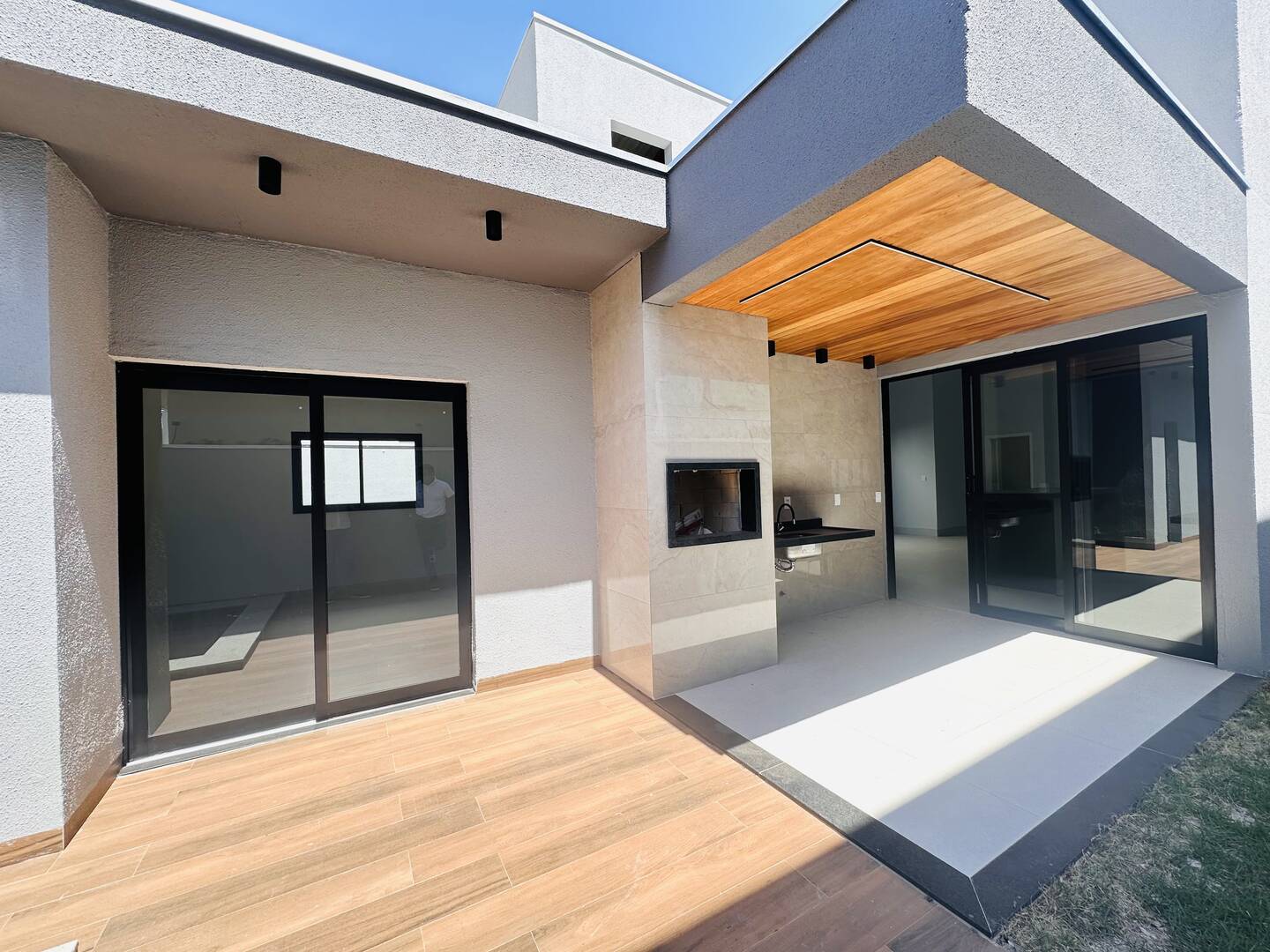 Casa à venda com 3 quartos, 174m² - Foto 4