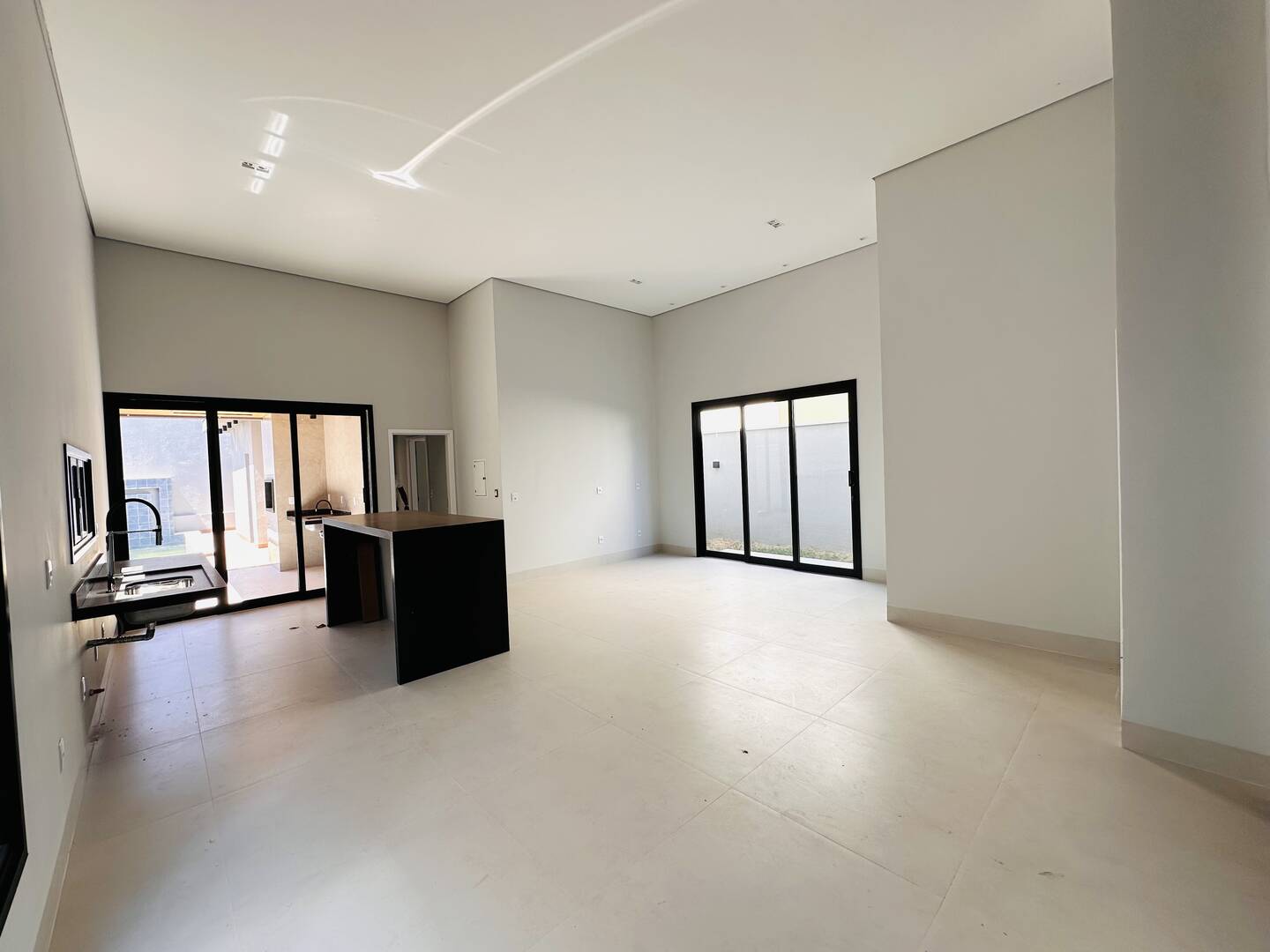 Casa à venda com 3 quartos, 174m² - Foto 10