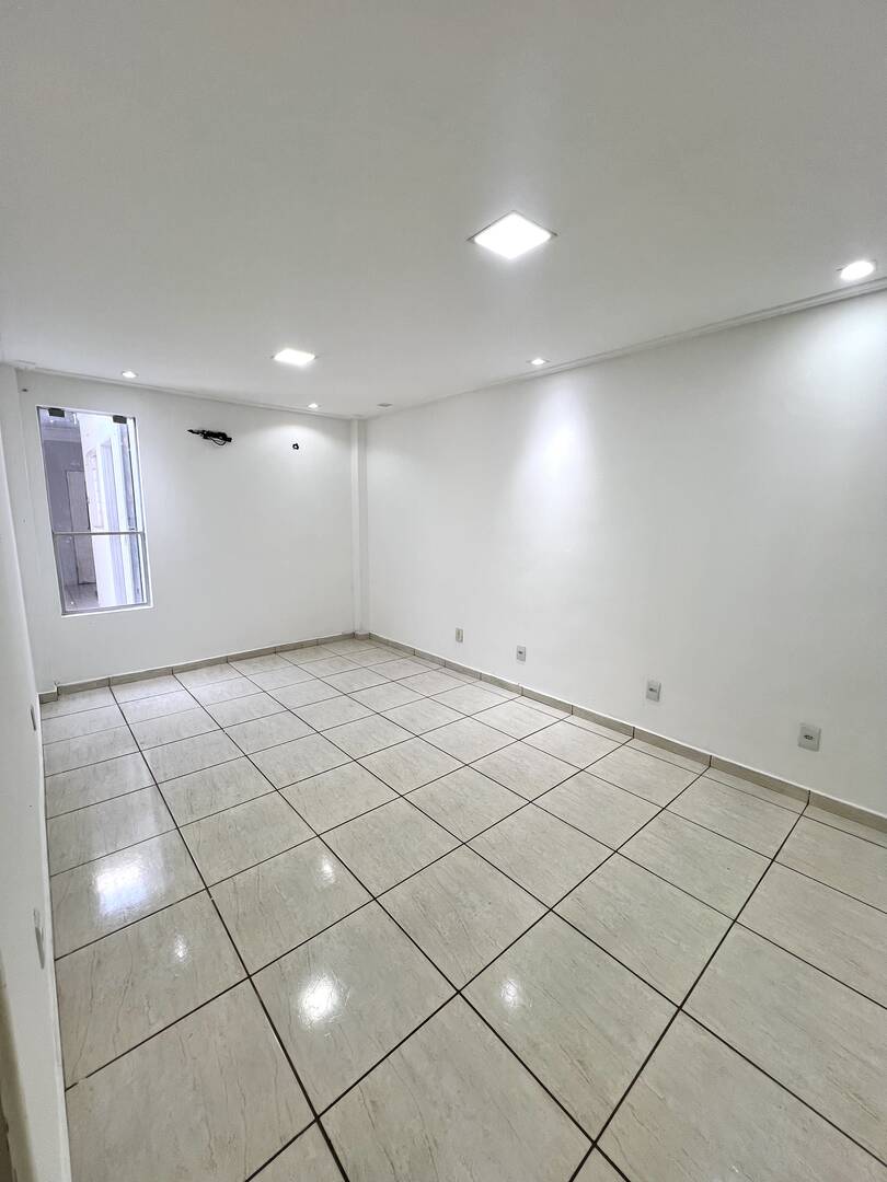 Casa para alugar com 3 quartos, 121m² - Foto 7