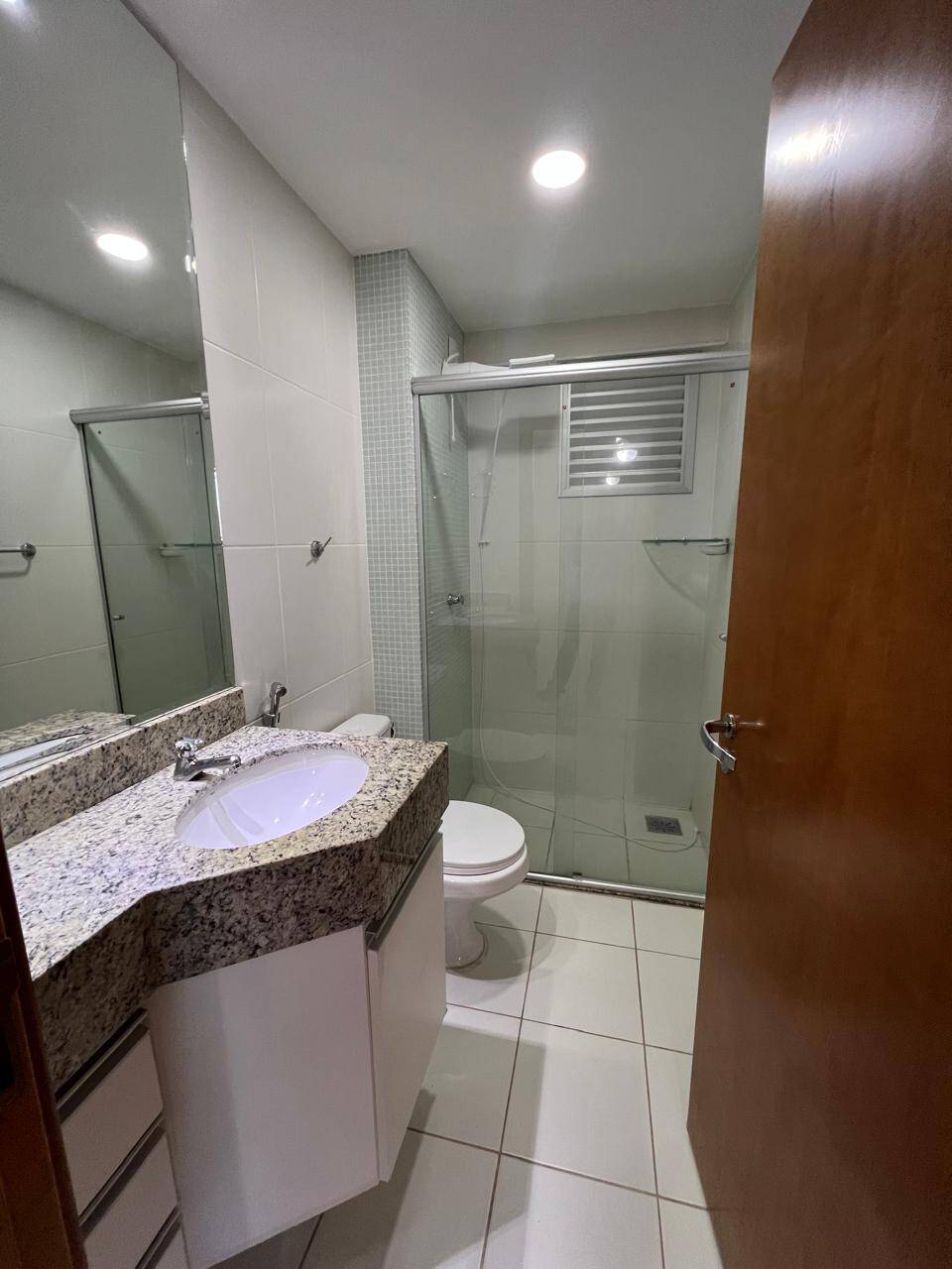 Apartamento à venda com 3 quartos, 81m² - Foto 4
