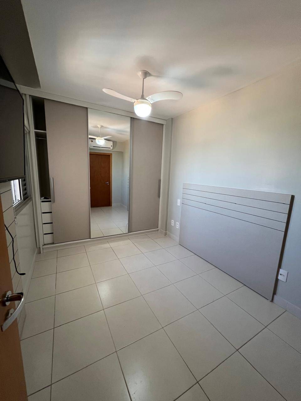 Apartamento à venda com 3 quartos, 81m² - Foto 7