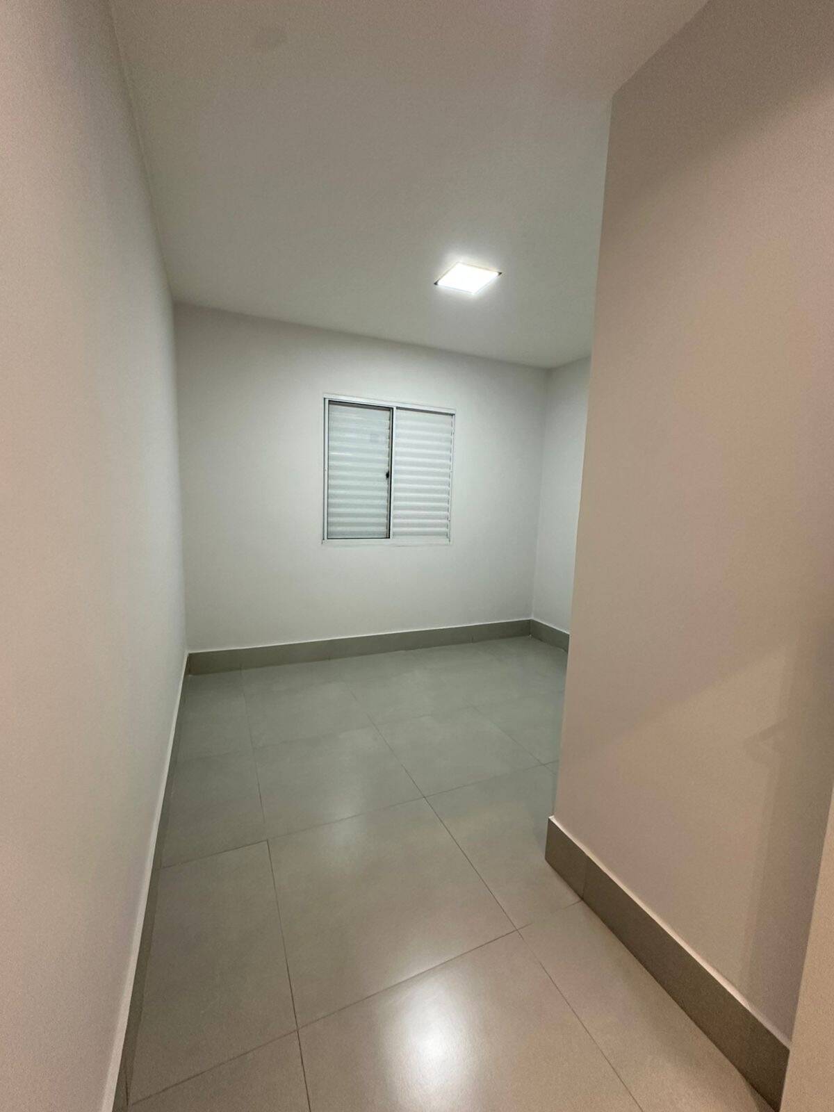 Casa à venda com 3 quartos, 80m² - Foto 2