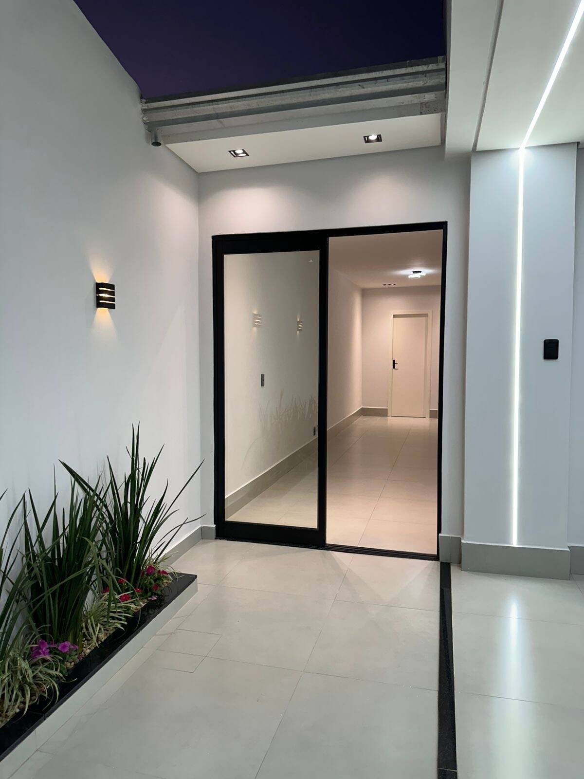 Casa à venda com 3 quartos, 80m² - Foto 13