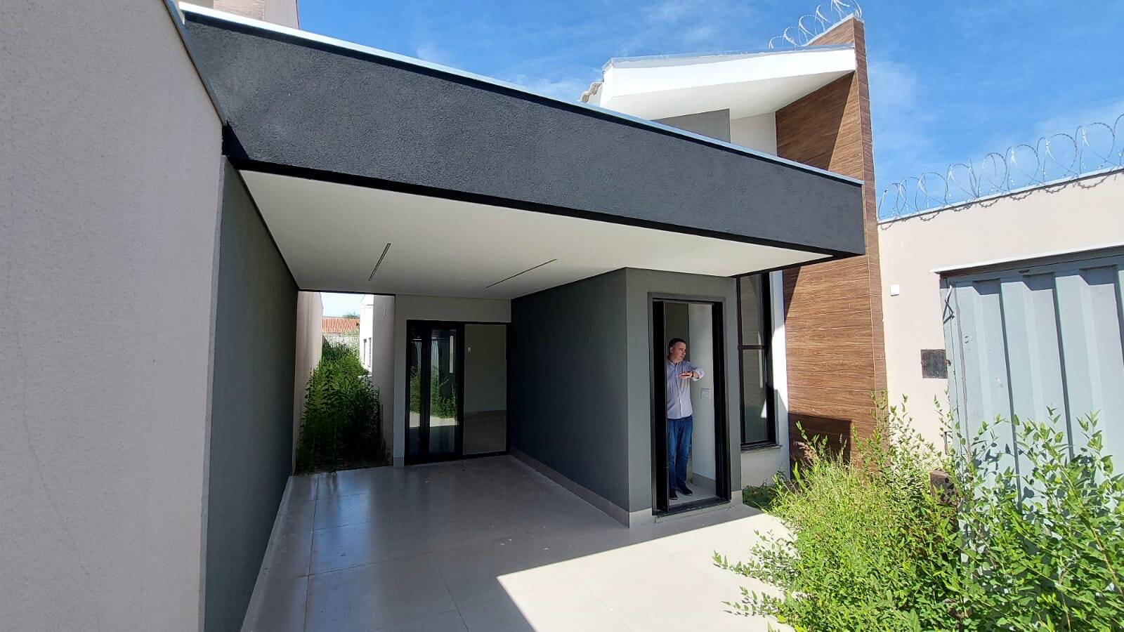 Casa à venda com 3 quartos, 106m² - Foto 12