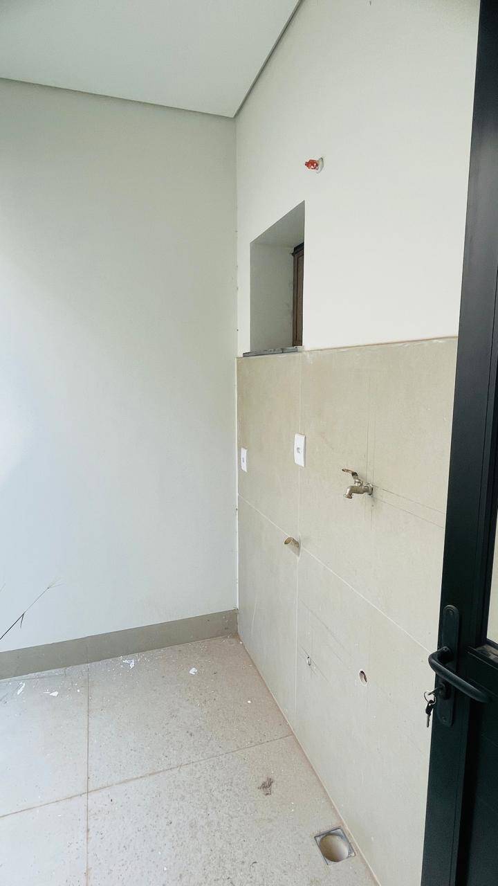 Casa à venda com 3 quartos, 106m² - Foto 15