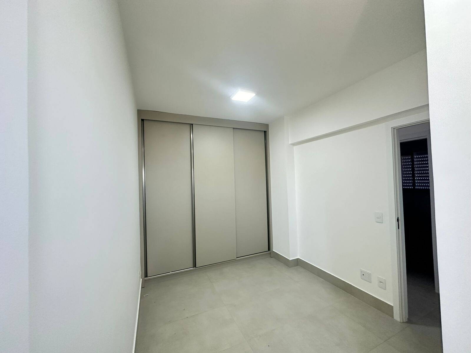 Apartamento à venda com 3 quartos, 72m² - Foto 4