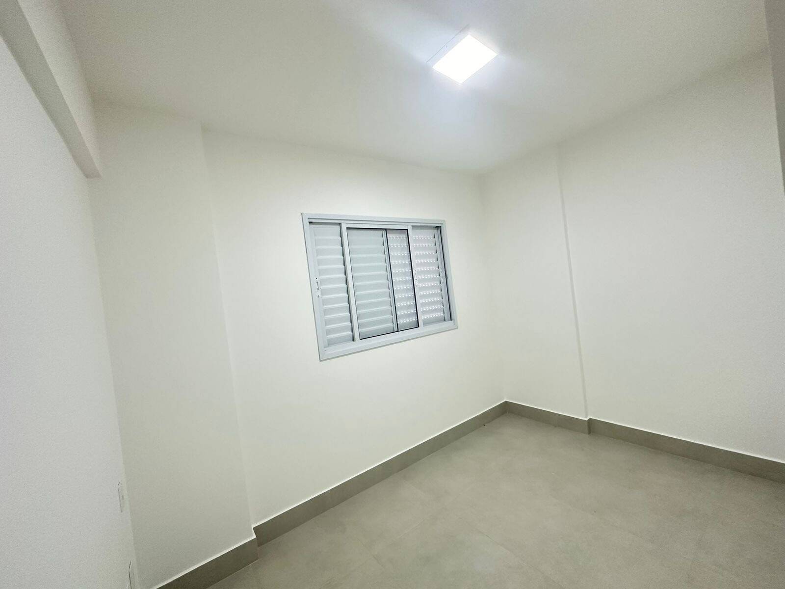 Apartamento à venda com 3 quartos, 72m² - Foto 11