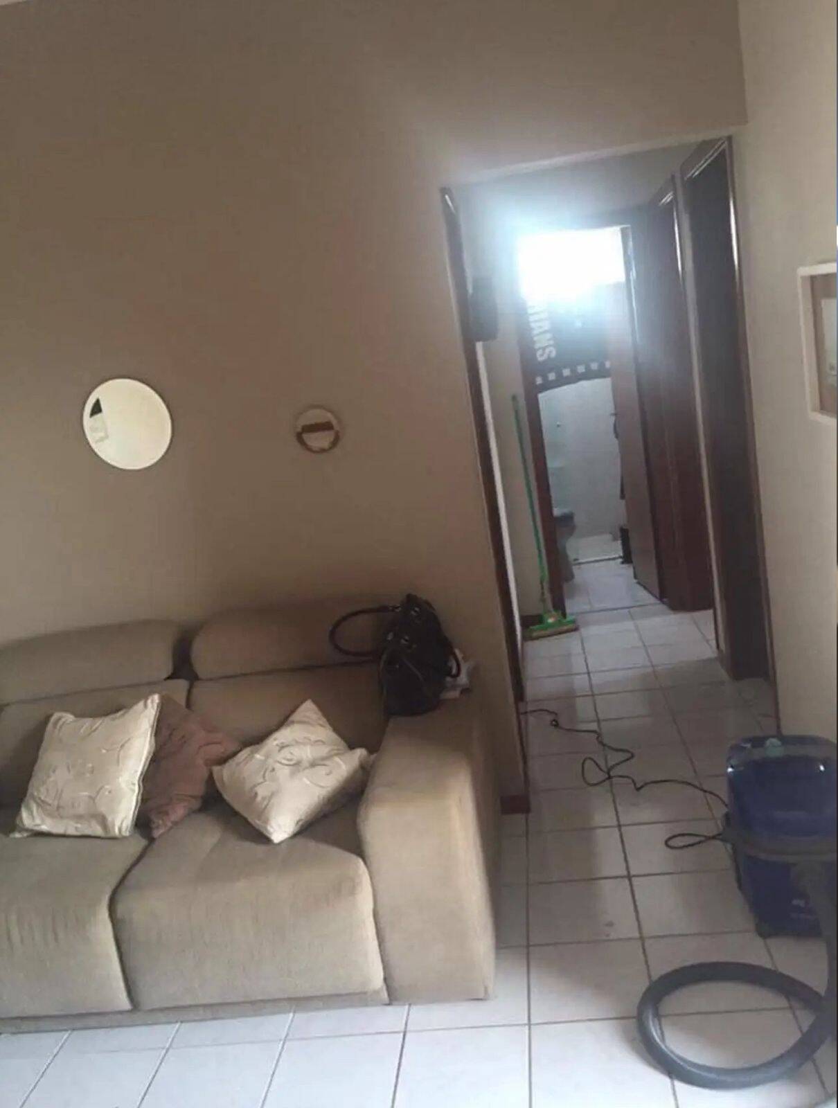Apartamento à venda com 2 quartos, 56m² - Foto 3