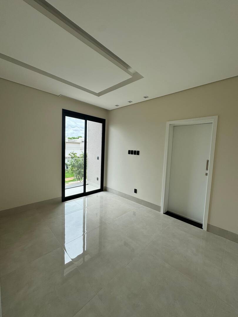 Casa à venda com 3 quartos, 180m² - Foto 8