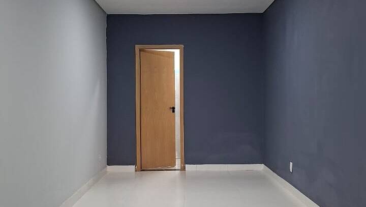 Casa à venda com 4 quartos, 155m² - Foto 4