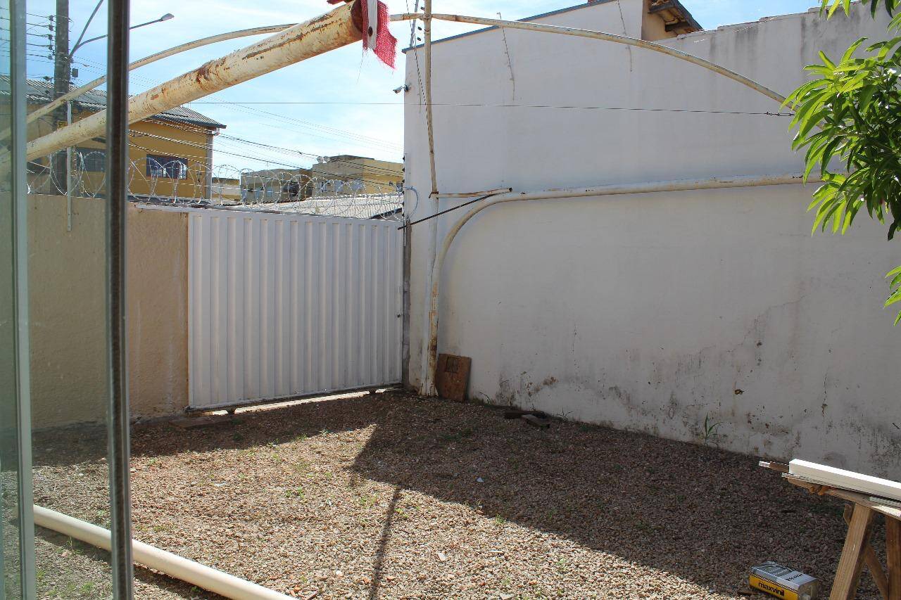 Casa à venda com 3 quartos, 158m² - Foto 9