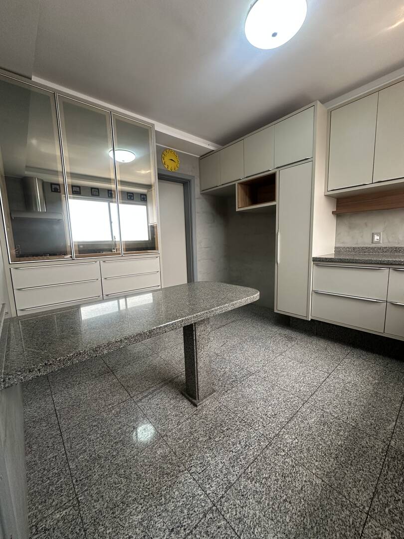 Apartamento, 3 quartos, 180 m² - Foto 5