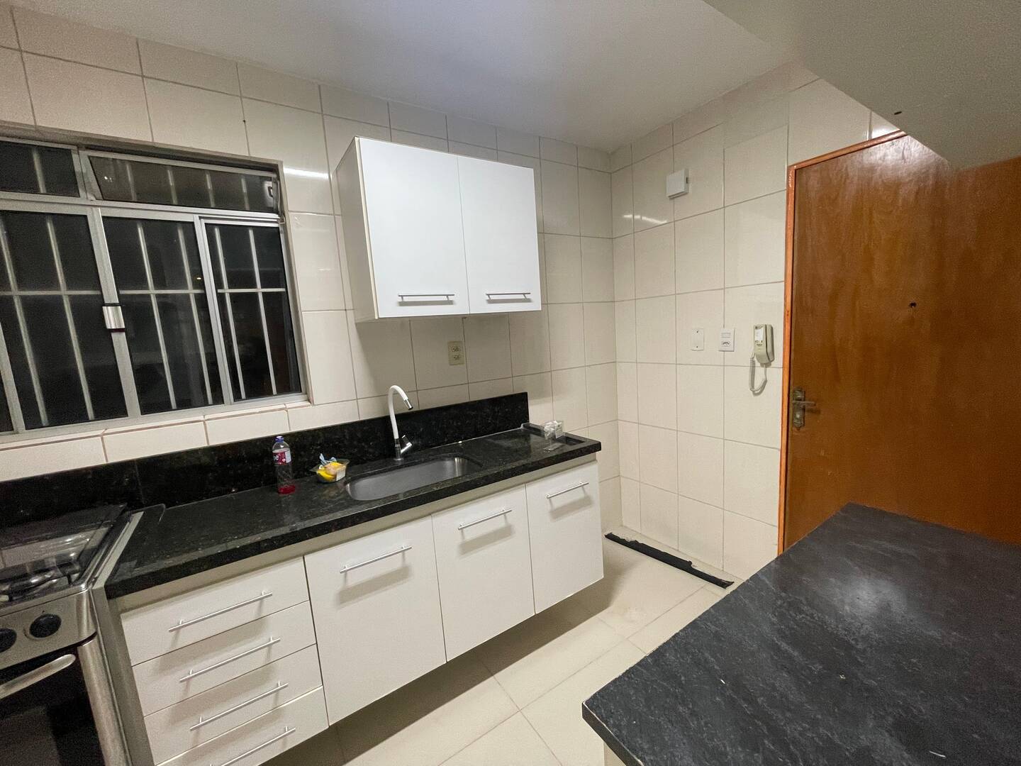 Apartamento à venda com 3 quartos, 100m² - Foto 11