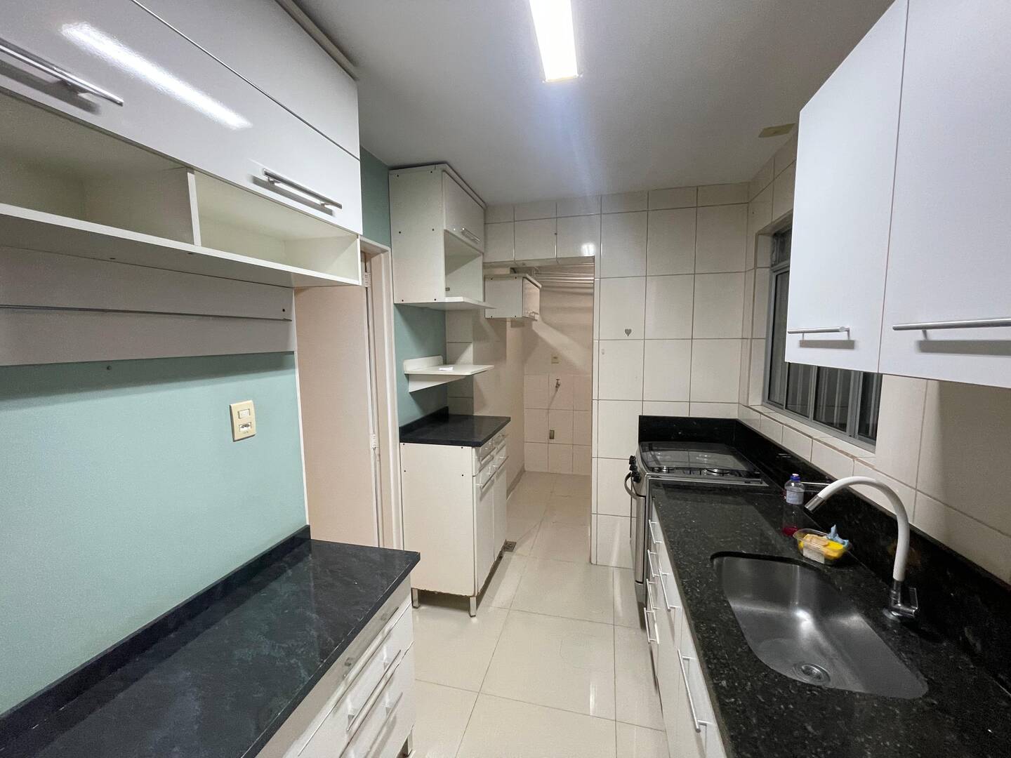 Apartamento à venda com 3 quartos, 100m² - Foto 13