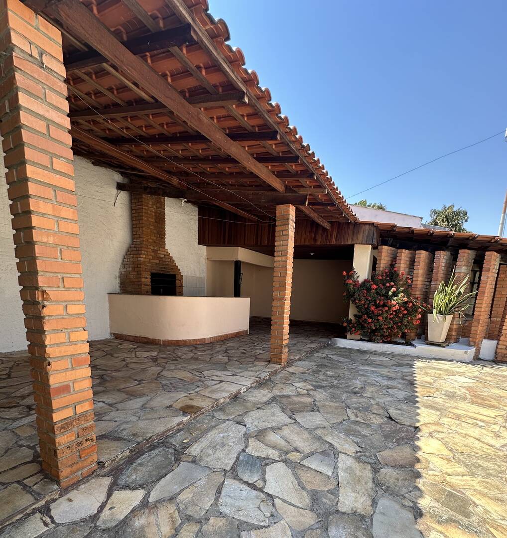 Casa à venda com 4 quartos, 235m² - Foto 12