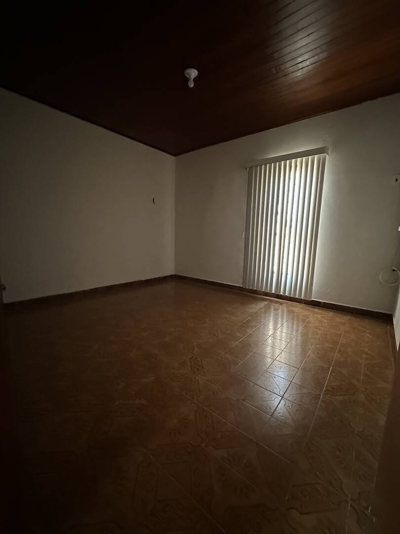 Casa à venda com 4 quartos, 235m² - Foto 13