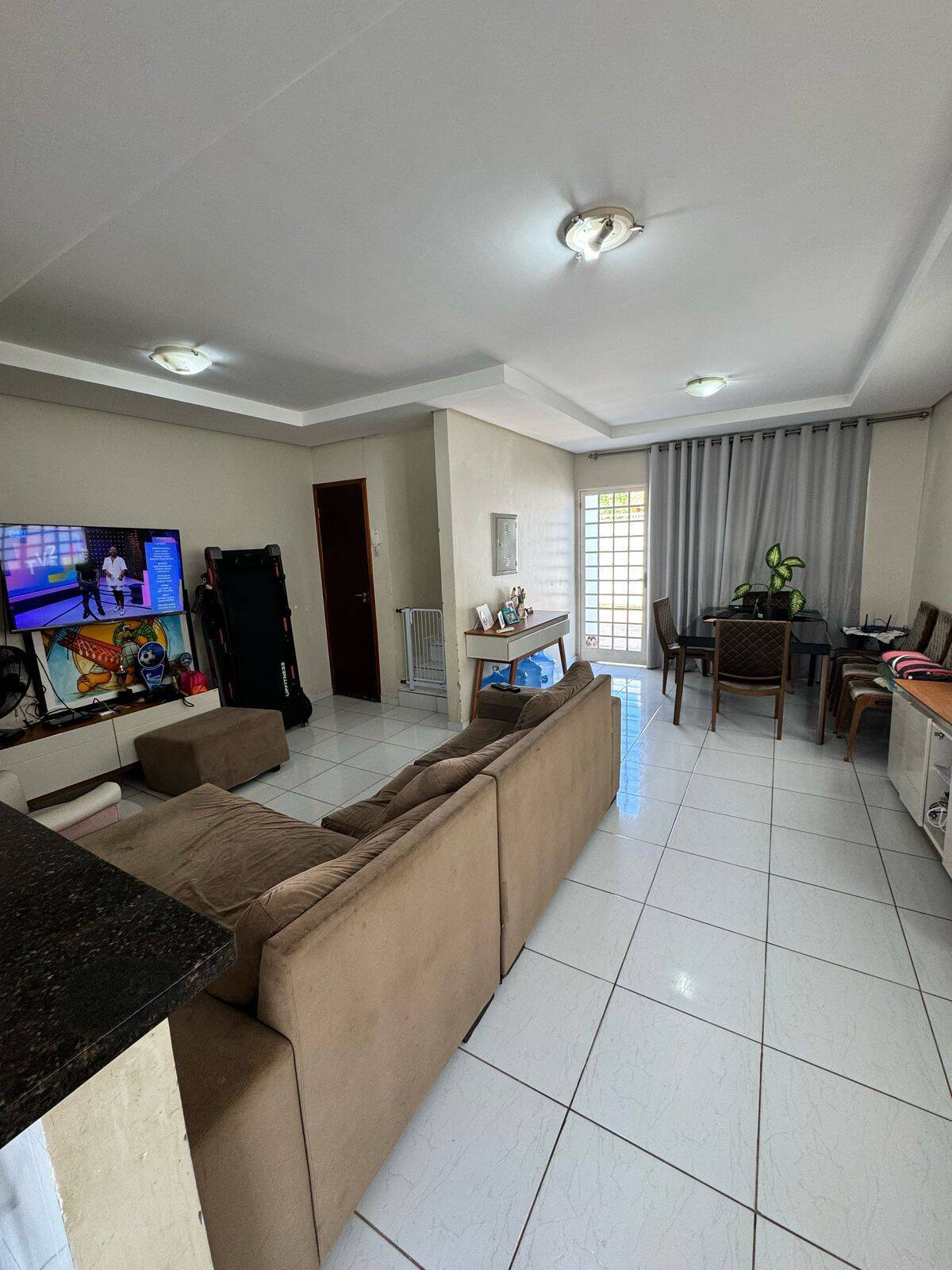 Casa à venda com 3 quartos, 186m² - Foto 9