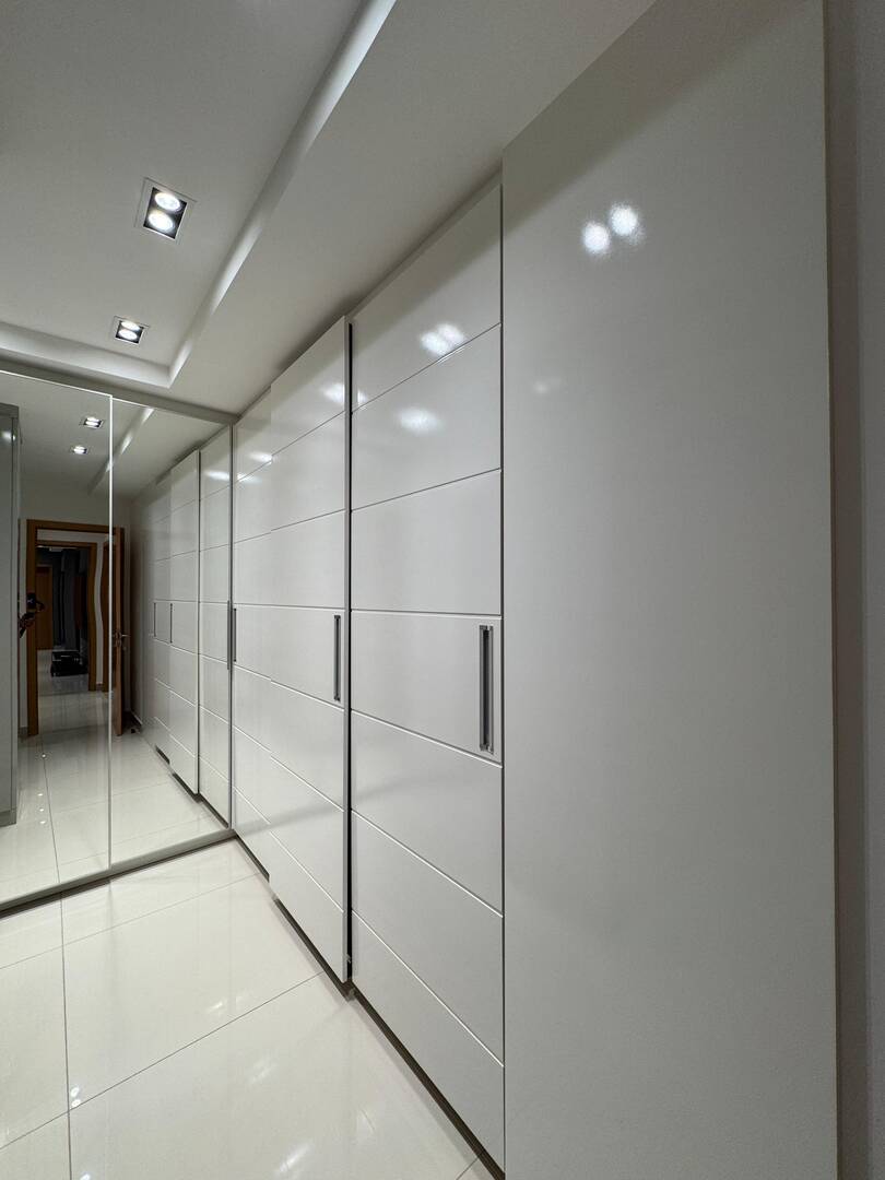 Apartamento à venda com 3 quartos, 168m² - Foto 8