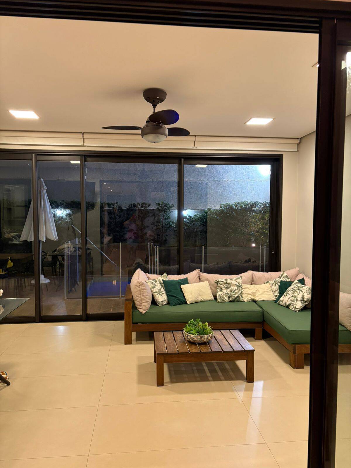 Casa, 4 quartos, 280 m² - Foto 4