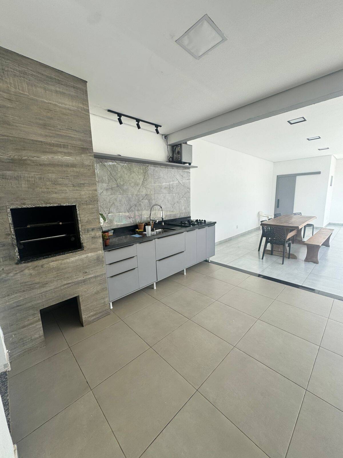 Casa, 3 quartos, 300 m² - Foto 4