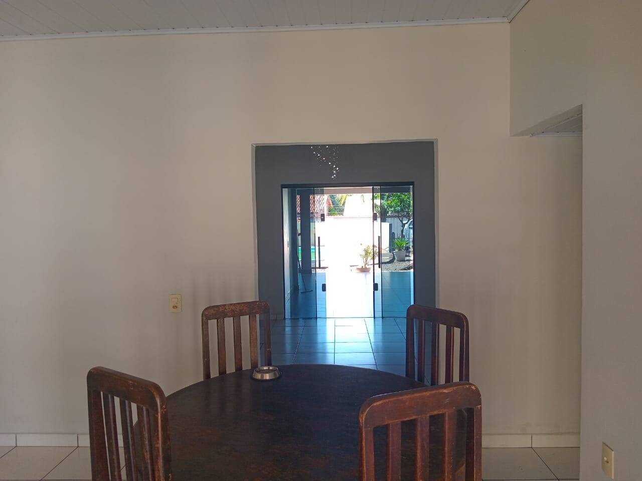 Casa, 3 quartos, 180 m² - Foto 2