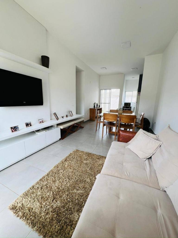 Casa de Condomínio para alugar com 3 quartos, 80m² - Foto 9