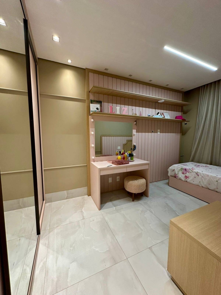 Casa de Condomínio à venda com 3 quartos, 232m² - Foto 11