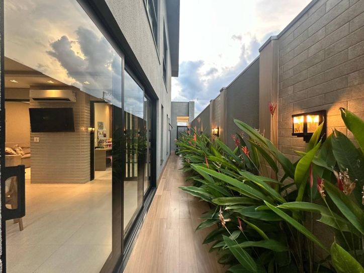Casa de Condomínio à venda com 3 quartos, 232m² - Foto 7