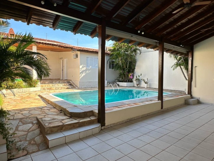 Casa à venda com 3 quartos, 299m² - Foto 10