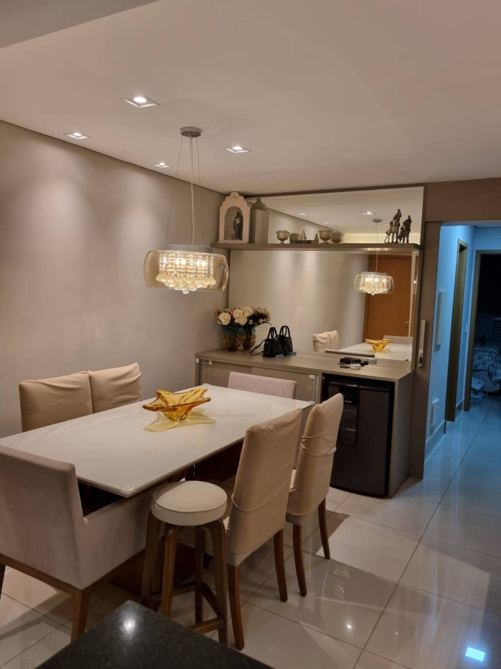 Apartamento à venda com 3 quartos, 72m² - Foto 1
