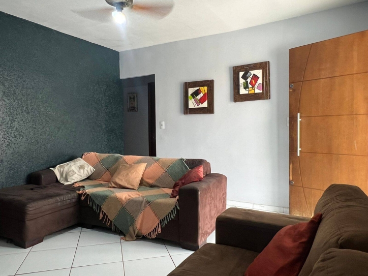 Casa à venda com 2 quartos, 180m² - Foto 4