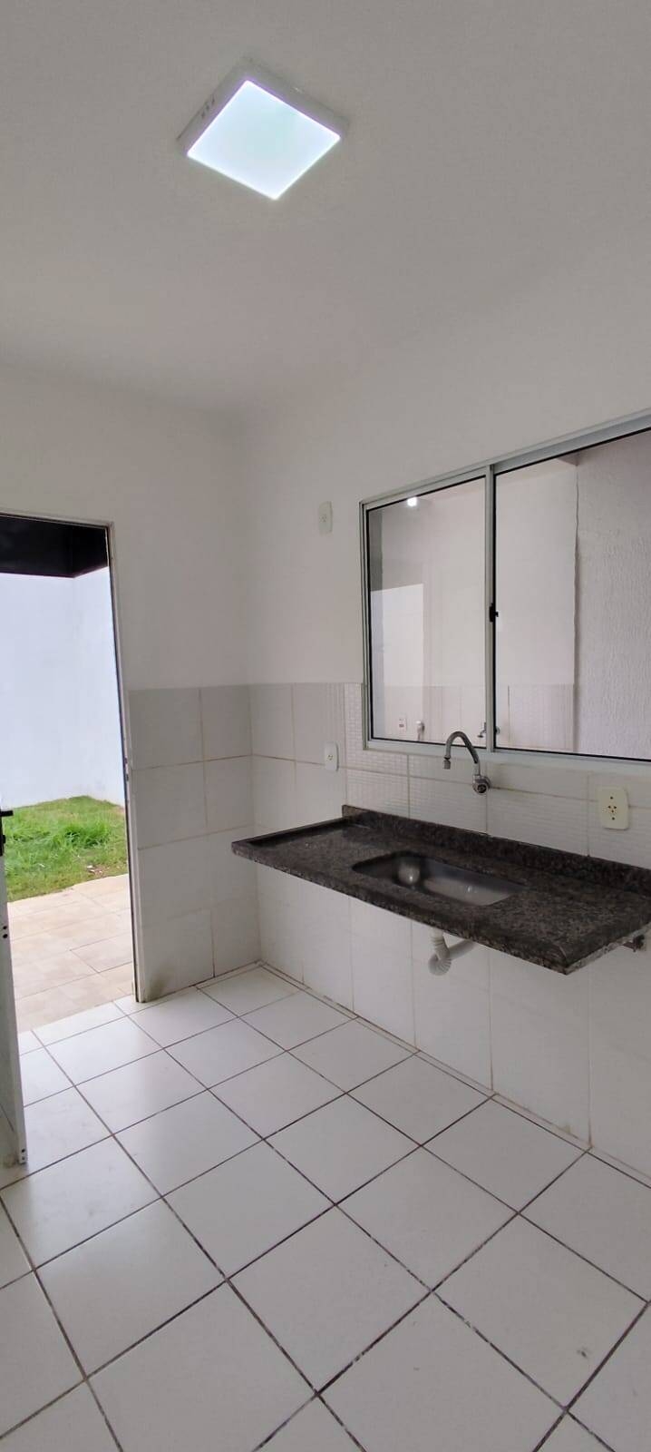 Casa de Condomínio à venda e aluguel com 3 quartos, 72m² - Foto 7