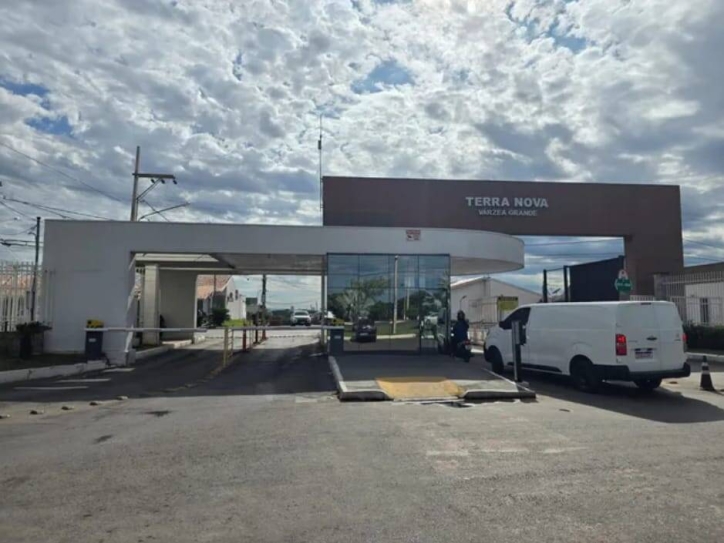 Casa de Condomínio à venda e aluguel com 3 quartos, 72m² - Foto 2