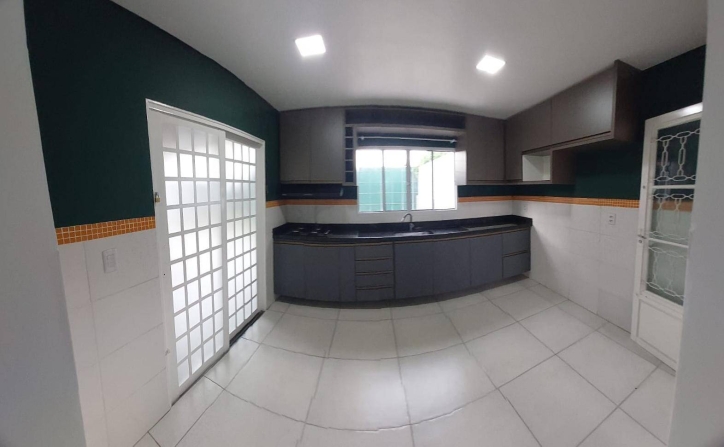 Casa à venda com 2 quartos, 125m² - Foto 9