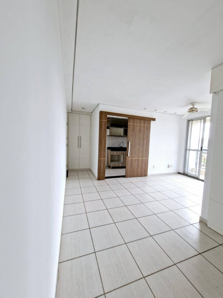 Apartamento à venda com 3 quartos, 69m² - Foto 3