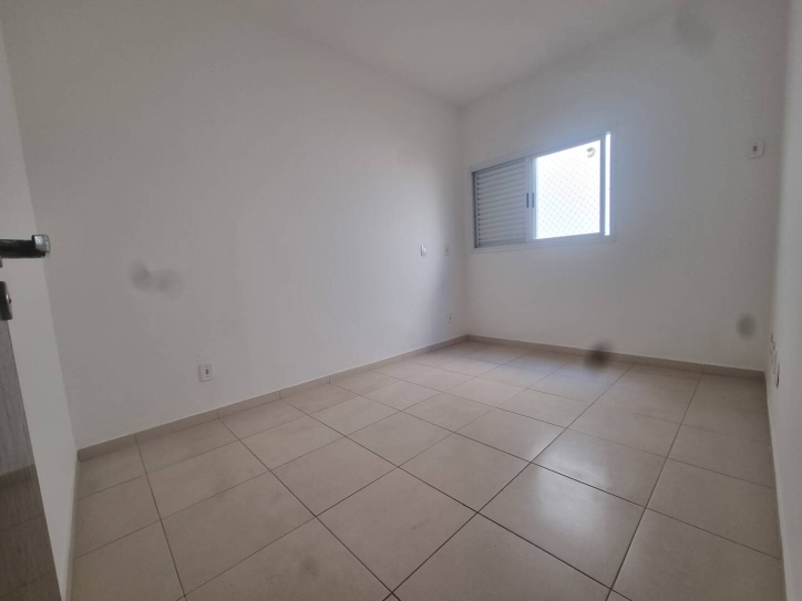 Apartamento à venda com 2 quartos, 70m² - Foto 10