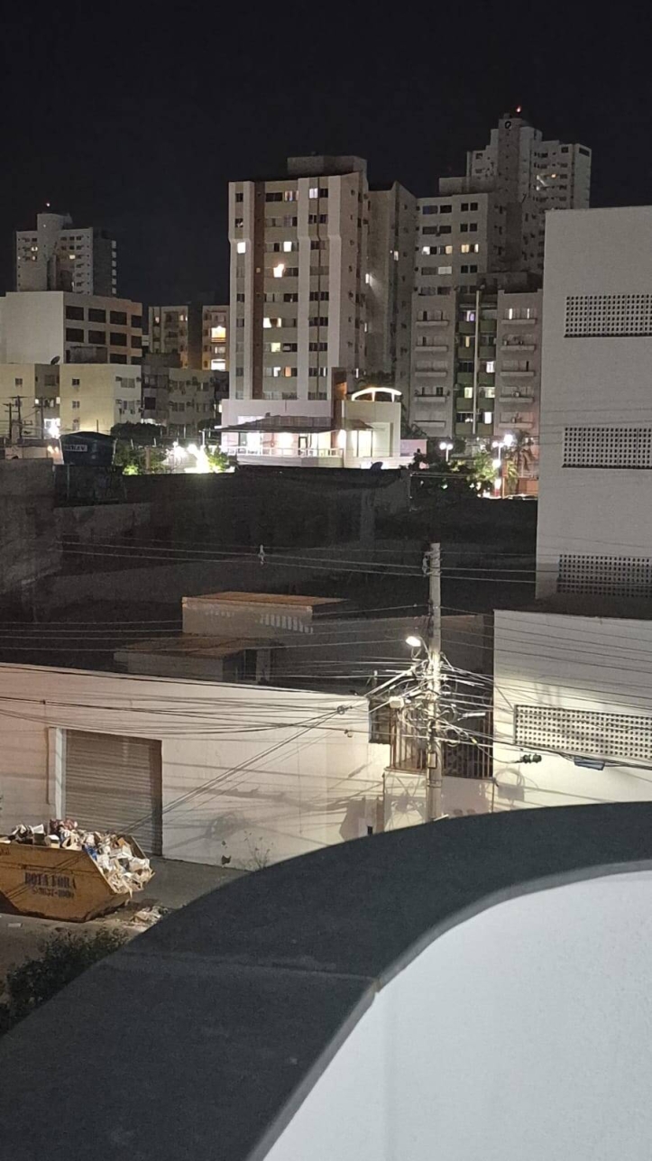 Apartamento para alugar com 3 quartos, 95m² - Foto 14
